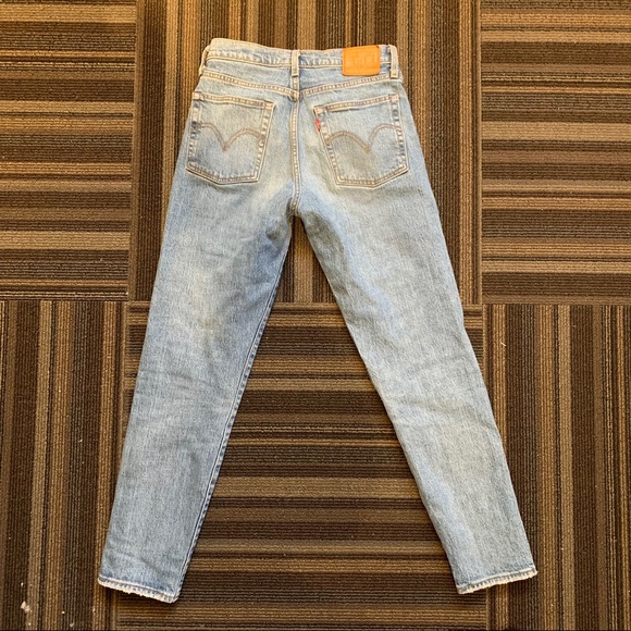 Levi’s Wedgie Jeans - Picture 4 of 4